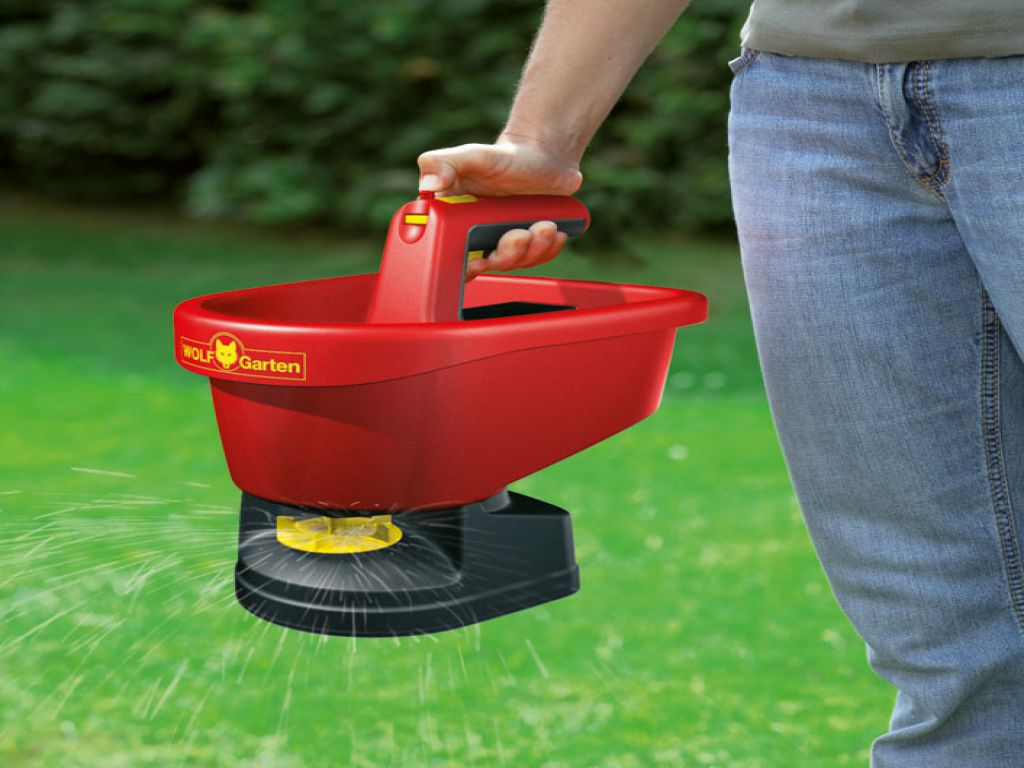 Wolf Garten Handstrooier