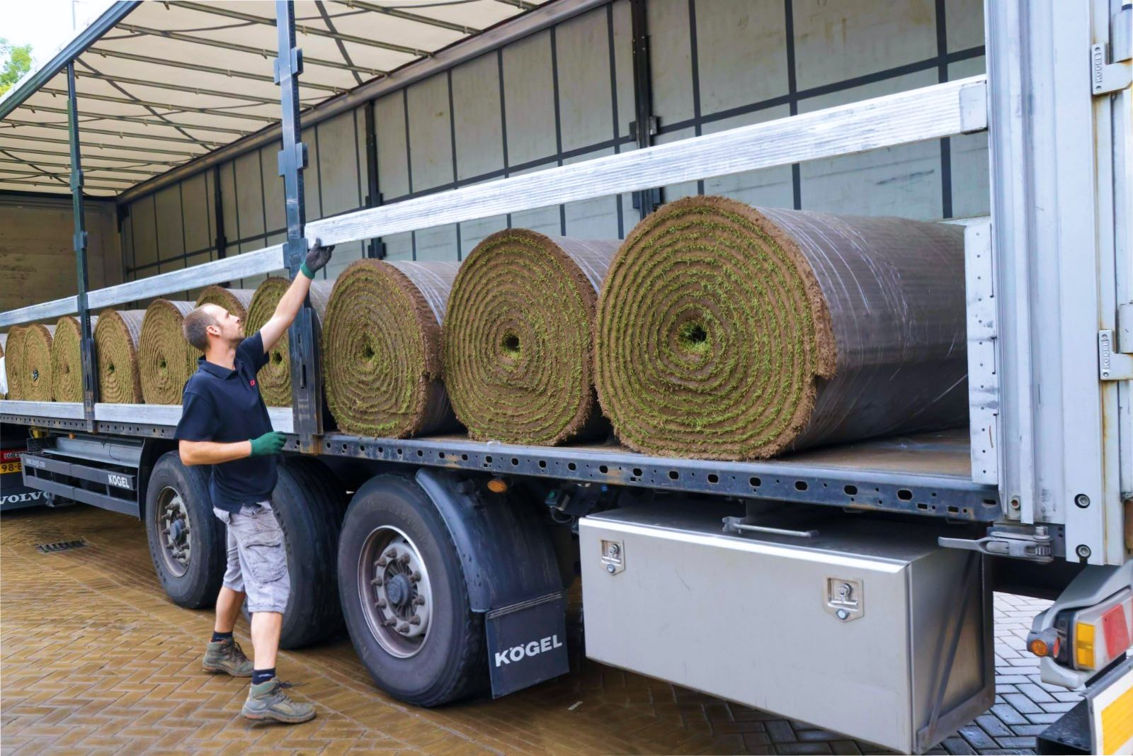 Liever de graszoden bezorgen Liever de graszoden bezorgen